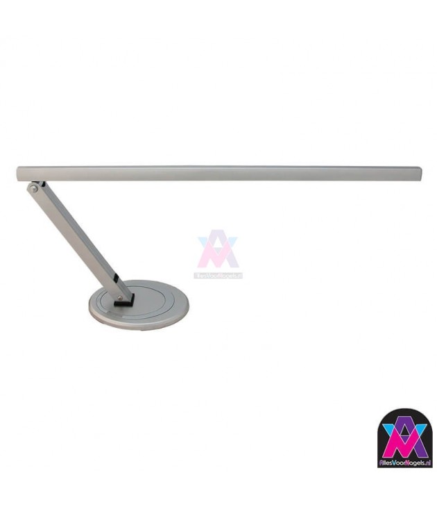 Design tafellamp met flexibele arm, zilver kleur, LED Design tafellamp met flexibele arm, zilver kleur, LED